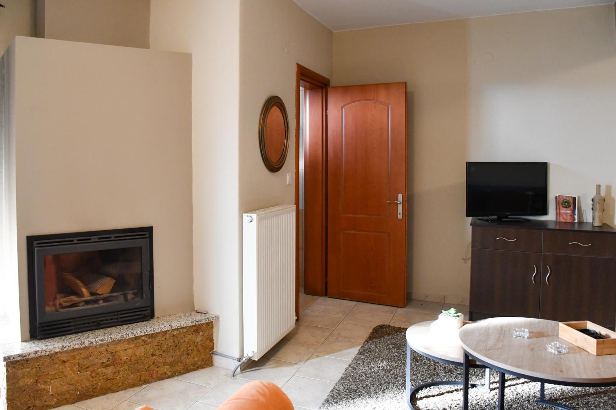 Toula Rooms Ángistron Esterno foto